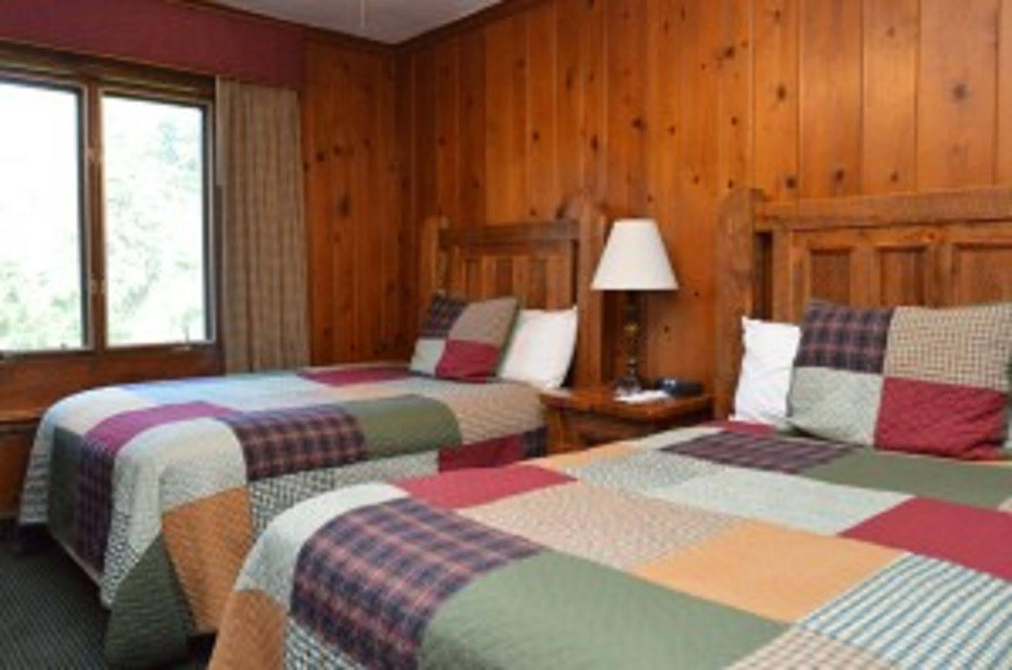 Starved Rock Lodge & Conference Center Utica Bagian luar foto