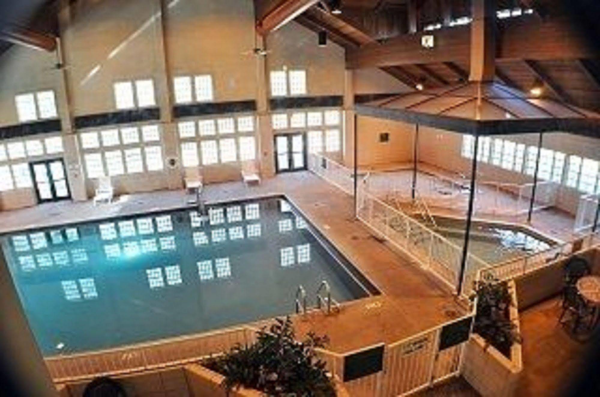 Starved Rock Lodge & Conference Center Utica Bagian luar foto